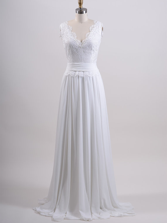 Lace Wedding Dress, Wedding Dress, Bridal Gown, Sleevelss V-back Alencon Lace With Chiffon Skirt.
